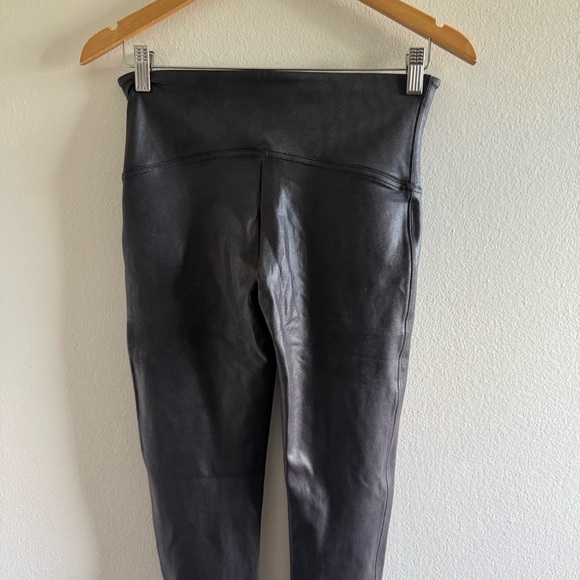 NWT Spanx Black Faux Leather High-Waisted Leggings size Large - Picture 6 of 11